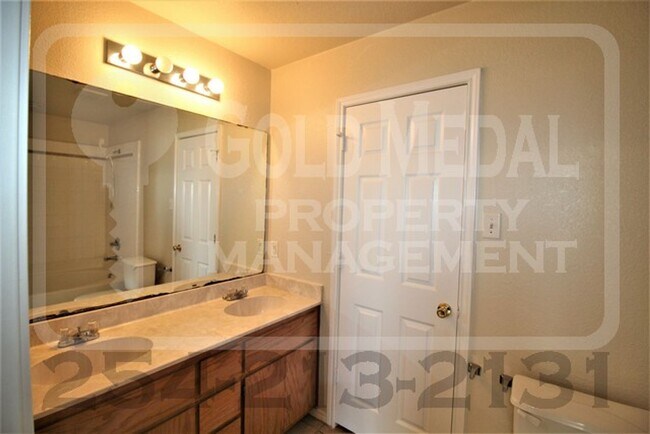 Building Photo - 4109 Elms Run Cir