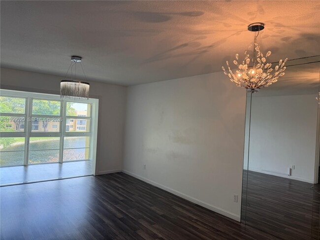 Building Photo - 5851 NW 62nd Ave