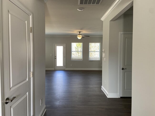 Building Photo - 4909 Helmsworth Dr