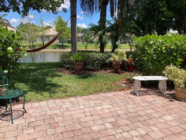 Building Photo - 8251 Tobago Ln