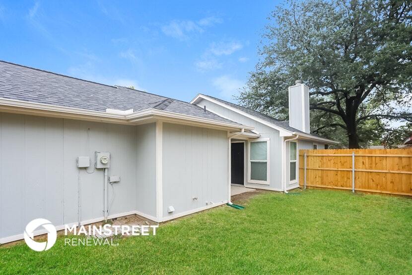 Building Photo - 7212 Blackthorn Dr