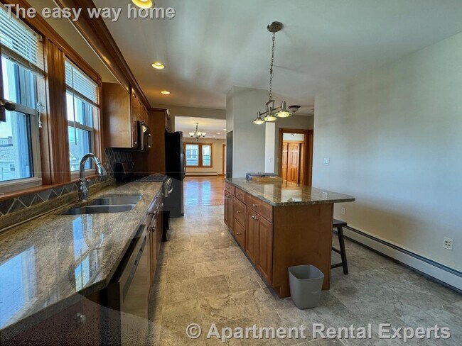 Building Photo - 14 Melville Rd