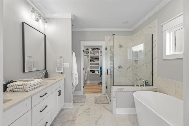Building Photo - Beautiful Home for Rent in Chestnut Cove