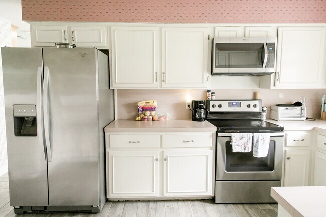 Building Photo - 509 Rivera Dr