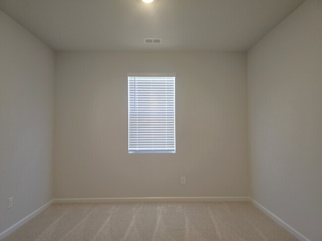 Building Photo - 5188 Captain Dr