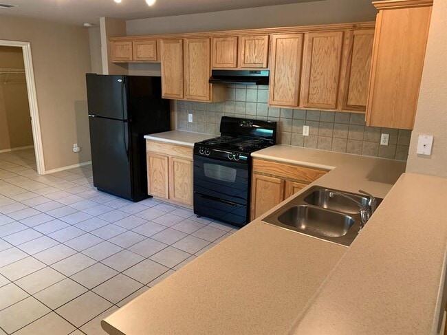 Building Photo - 11506 Bruce Jenner Ln