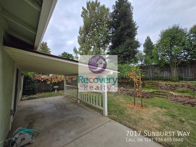 Building Photo - 7017 Sunburst Way