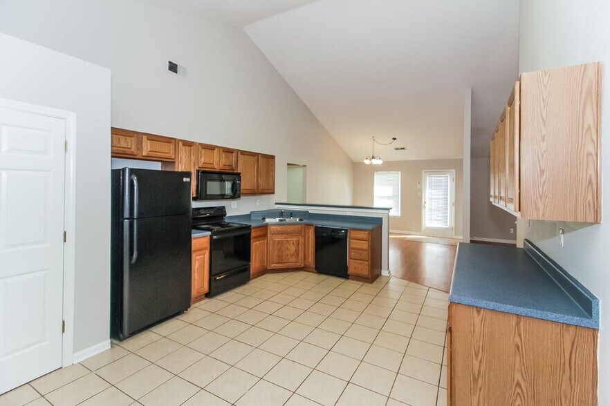 Building Photo - 65 Arborlon Cove
