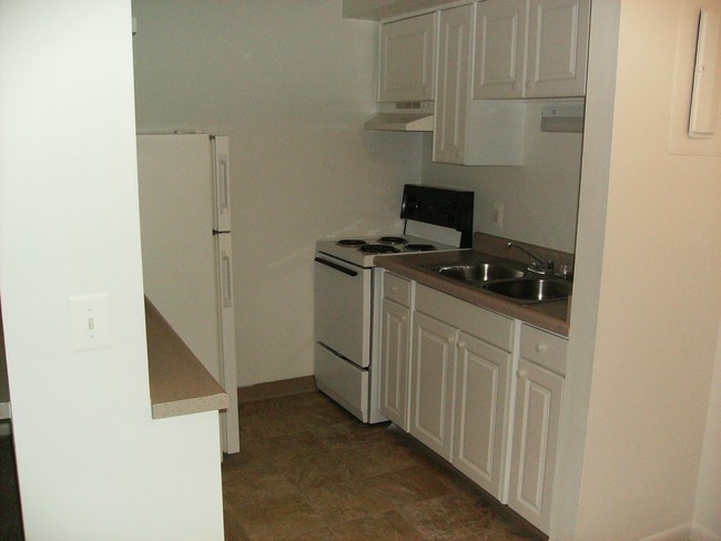 Interior Photo - Executive House Apartments