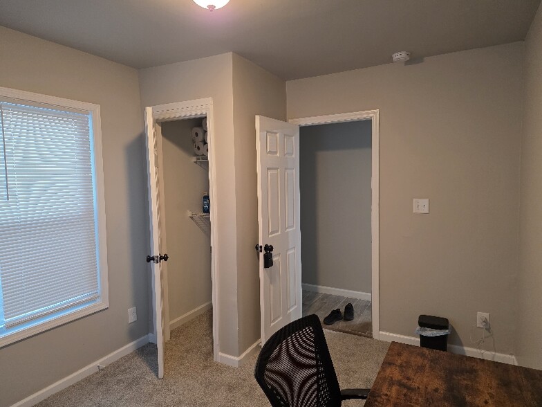 Building Photo - 2793 Suwanee Ave