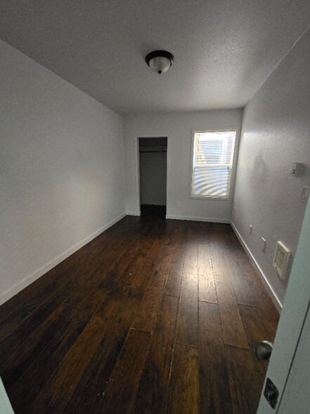 Building Photo - 318 N Tower Ave