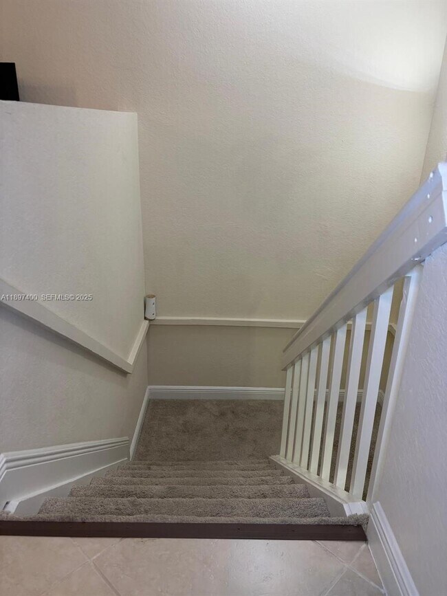 Building Photo - 3310 Palomino Dr