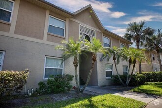 Building Photo - 9809 Turf Way