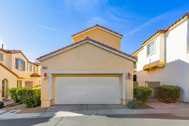 Building Photo - Well Kept Summerlin 3 Bedroom Home