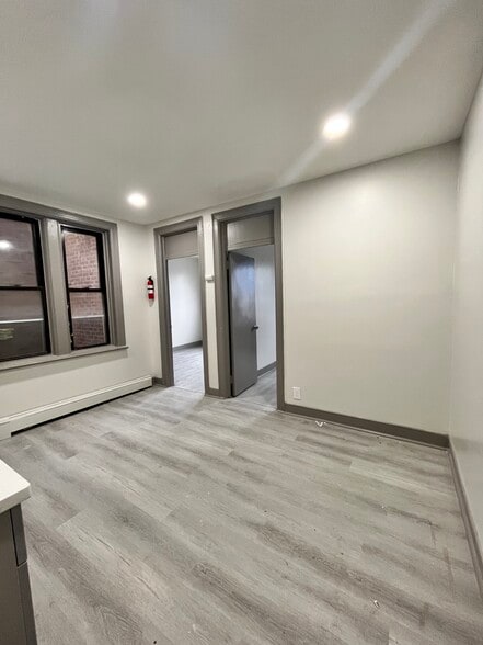 838 Communipaw Ave 1F - 818 Communipaw Ave