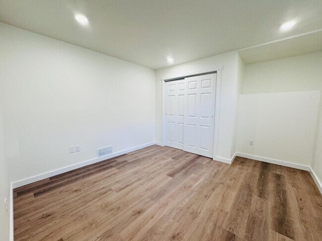Building Photo - 1513 Wilder Ave