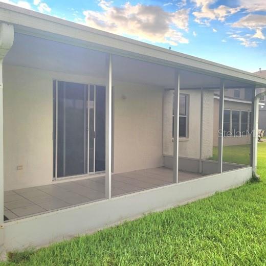 Building Photo - 10210 Beneva Dr