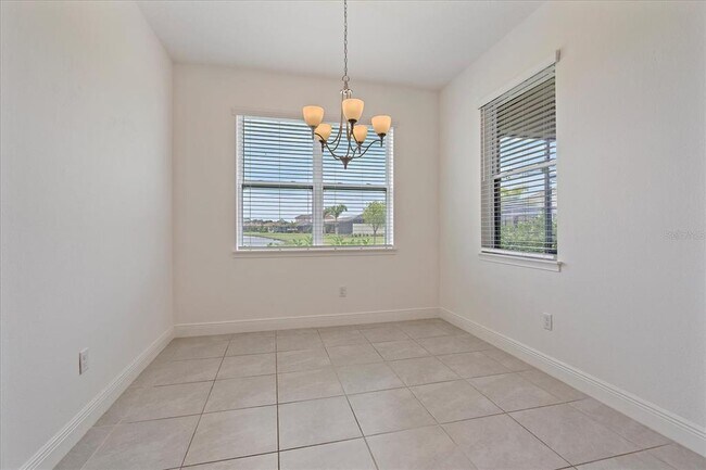 Building Photo - 10123 Carnoustie Pl