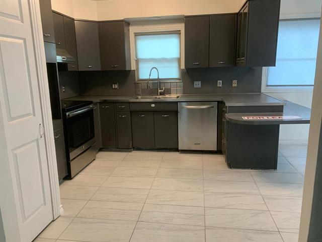 Building Photo - 3449 Oak Creek Cir