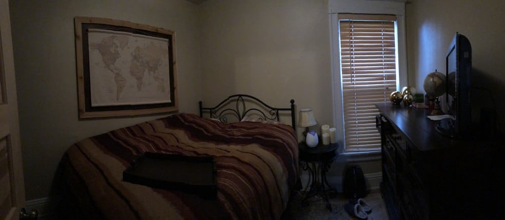 Bedroom - 2119 E Bradford Ave