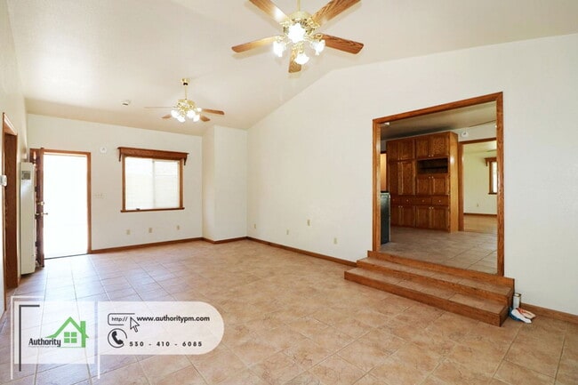 Building Photo - 4465 Red Bluff St