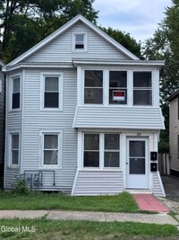 Building Photo - 885 Yorkston St