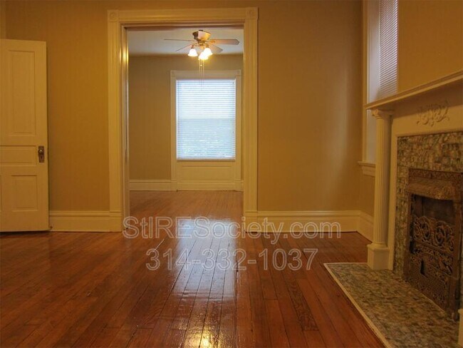Building Photo - 3849 Juniata St