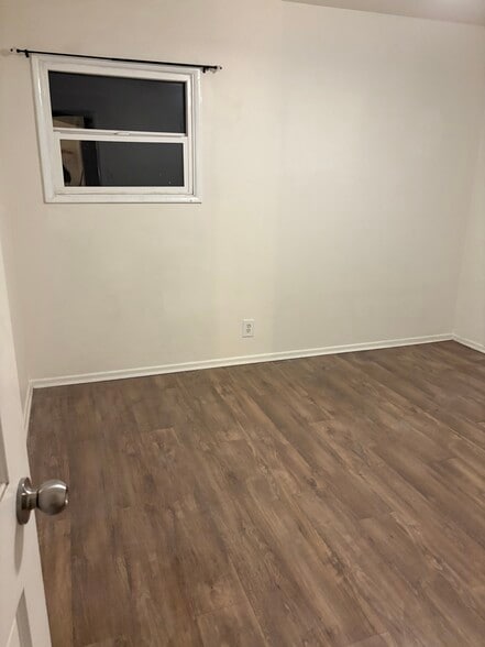 Bedroom - 2938 1/2 W Via Acosta