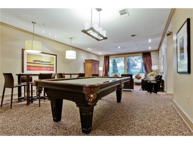 Building Photo - 3225 Turtle Creek Blvd