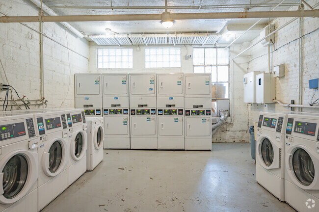Laundry Room - Shaker Hall