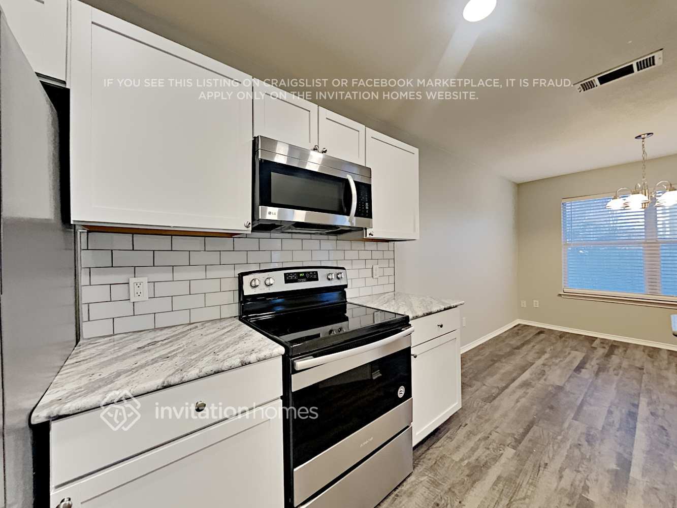 Building Photo - 3724 Periwinkle Dr