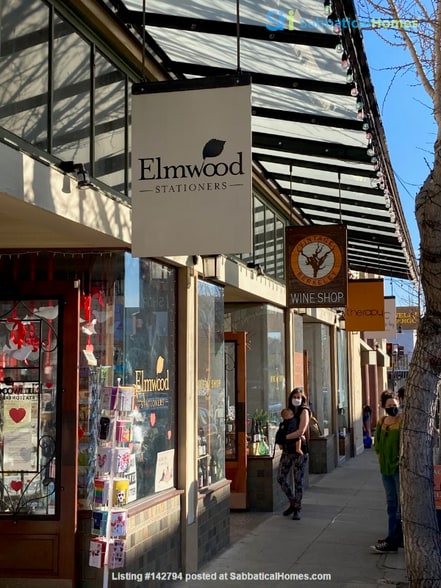 Building Photo - 2615 Stuart St