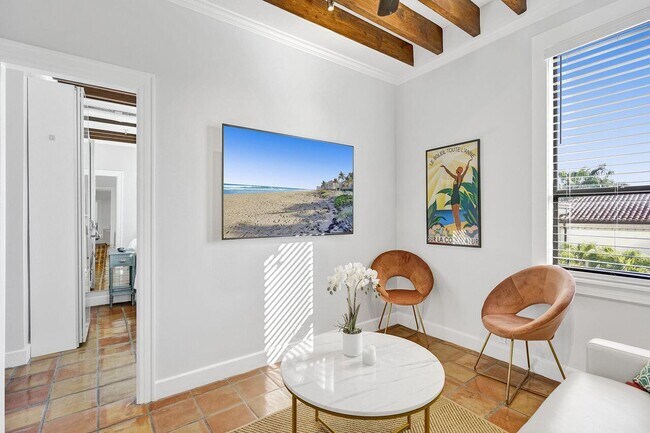 Building Photo - 235 Sunrise Ave