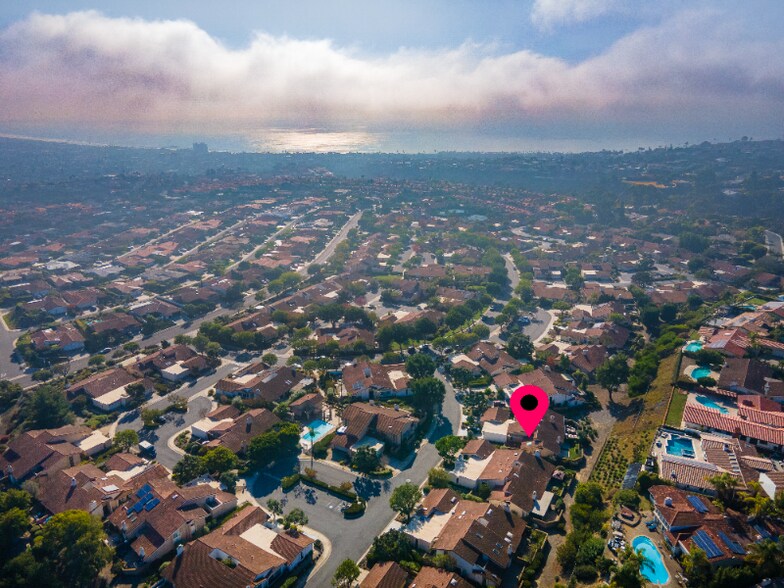 Building Photo - 1828 Caminito Ascua