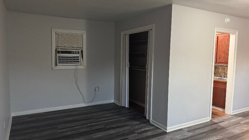 Building Photo - 315 N Claiborne St