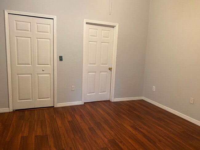 Building Photo - 3 Bedroom 2 Bath home in St. Cloud for RENT!