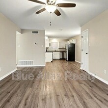 Building Photo - 225 Bryan St