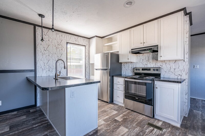 Building Photo - 10118 Falvey Lk Ln