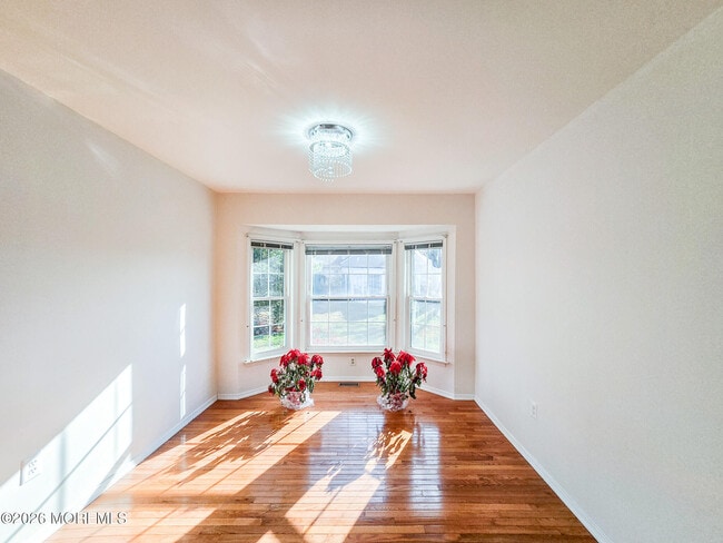 Building Photo - 167E Concordia Cir