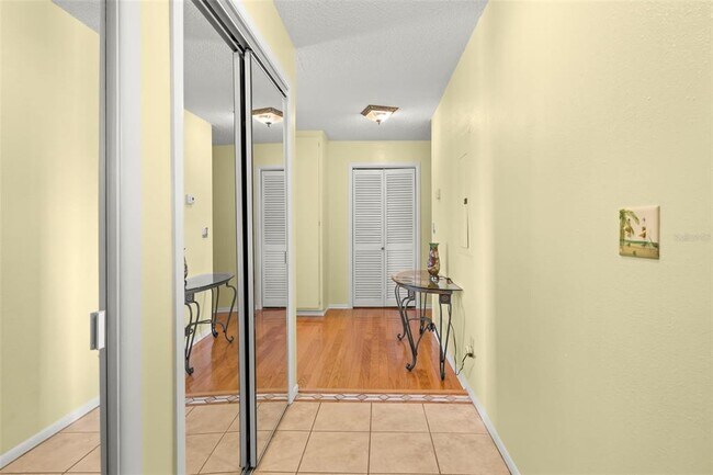 Building Photo - 412 Moorings Cove Dr