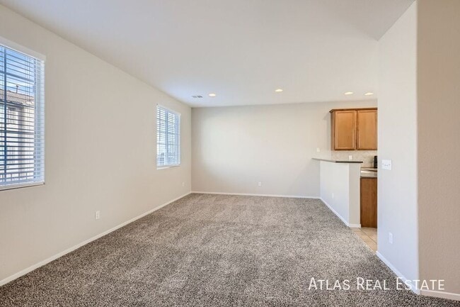 Building Photo - 7925 Violet Sky St