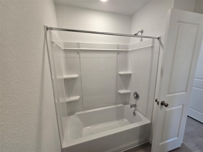 Building Photo - 3013 Blue Gem Ct