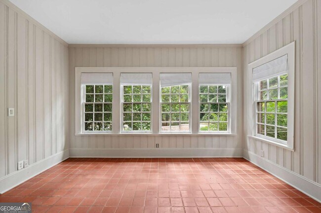 Building Photo - 1337 Briarcliff Rd NE