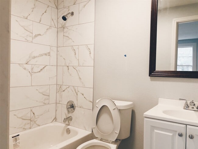 Building Photo - 4802 Burma Rd