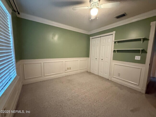 Building Photo - 8562 Echoridge Ct