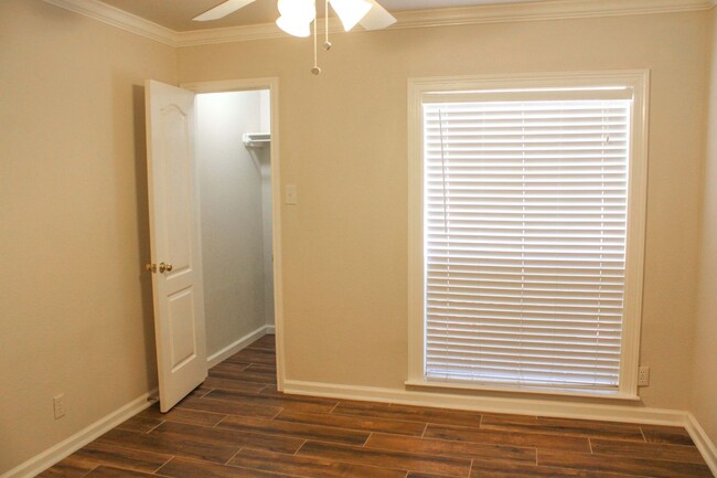 Building Photo - RENOVATED 3-BEDROOM IN REDLAND RANCH, NORT...