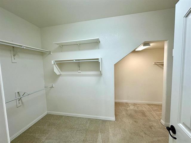 Building Photo - 2717 Calmwood Dr