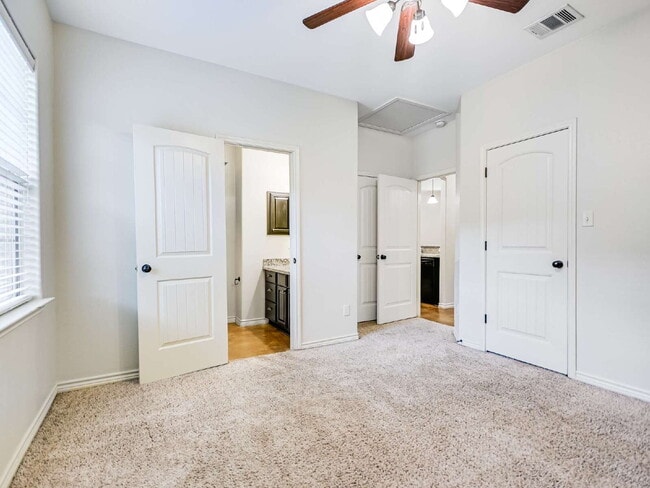 Building Photo - 3312 Airborne Ave