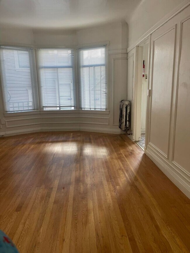 Interior Photo - Keystone