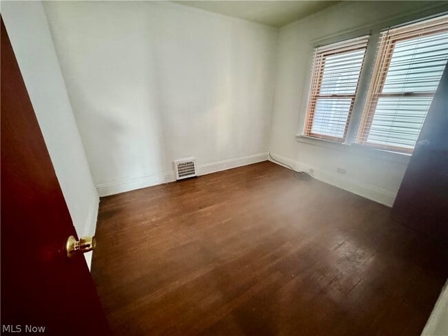 Building Photo - 1355 West Blvd